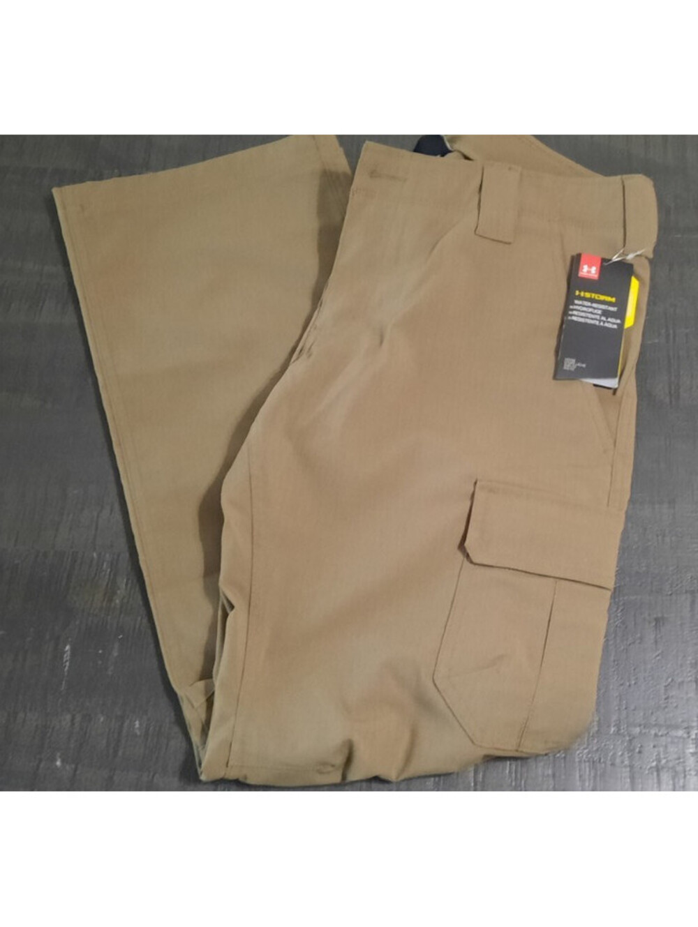 Women's UNDER ARMOUR STORM CARGO PANTS Stretch Waist WATER RESIST Size 12 NWT